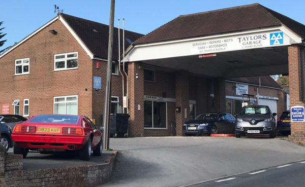 About Us | Taylors Garage Droxford | Experienced Mechanics, Maintenance